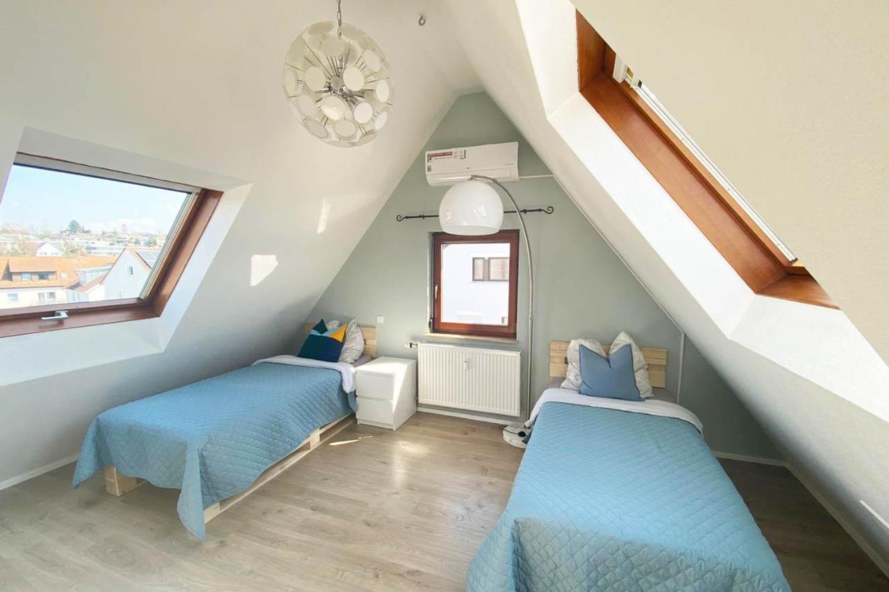 Gemuetliche 2 Zimmerwohnung Mit Tv Und Wlan Wendlingen am Neckar Esterno foto